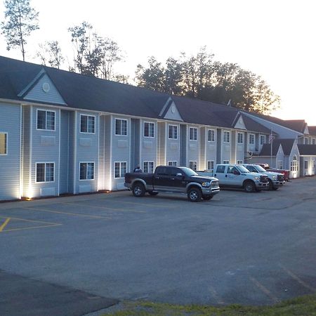 Mj Inn And Suites Marienville Eksteriør bilde