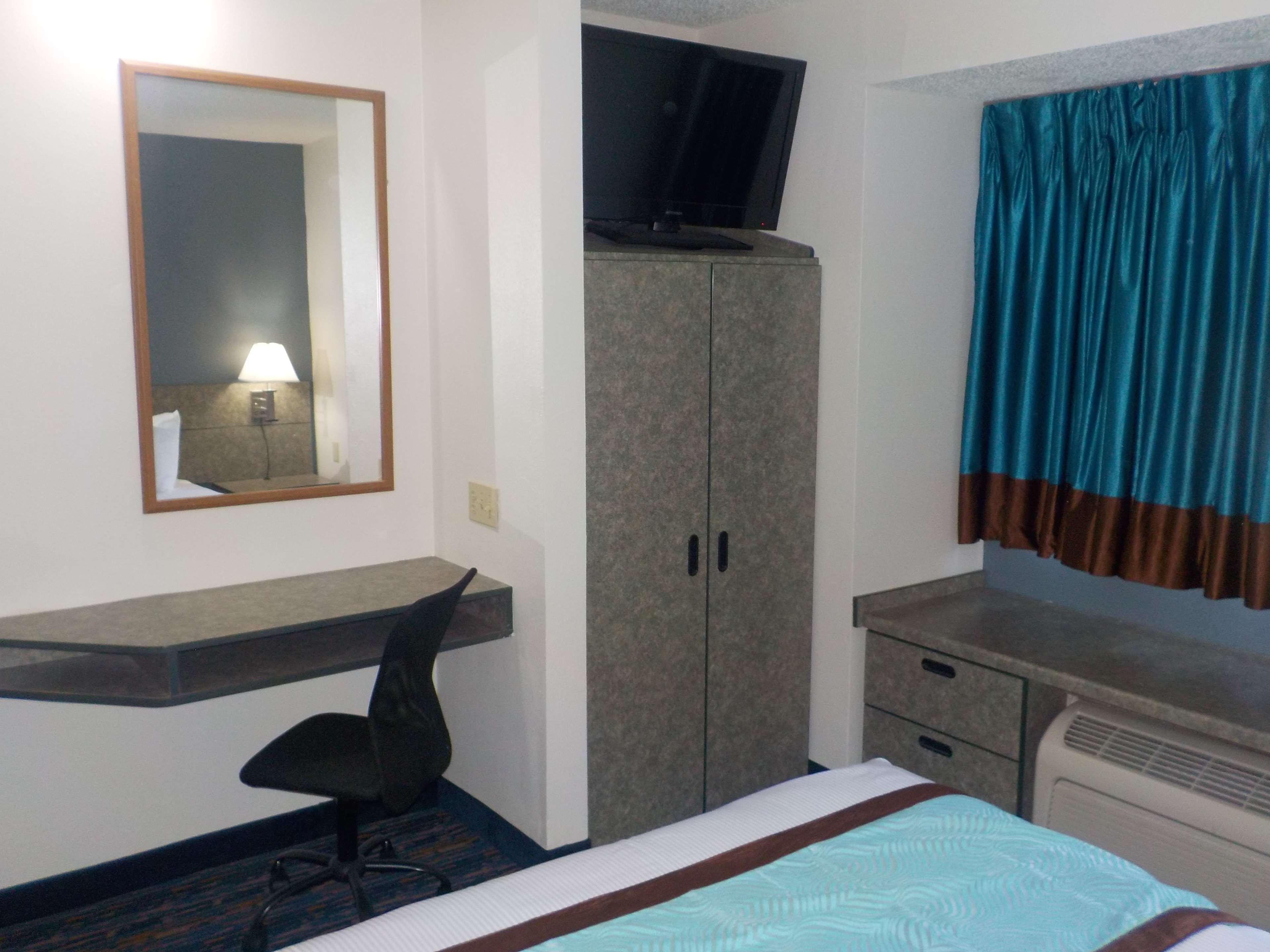 Mj Inn And Suites Marienville Rom bilde