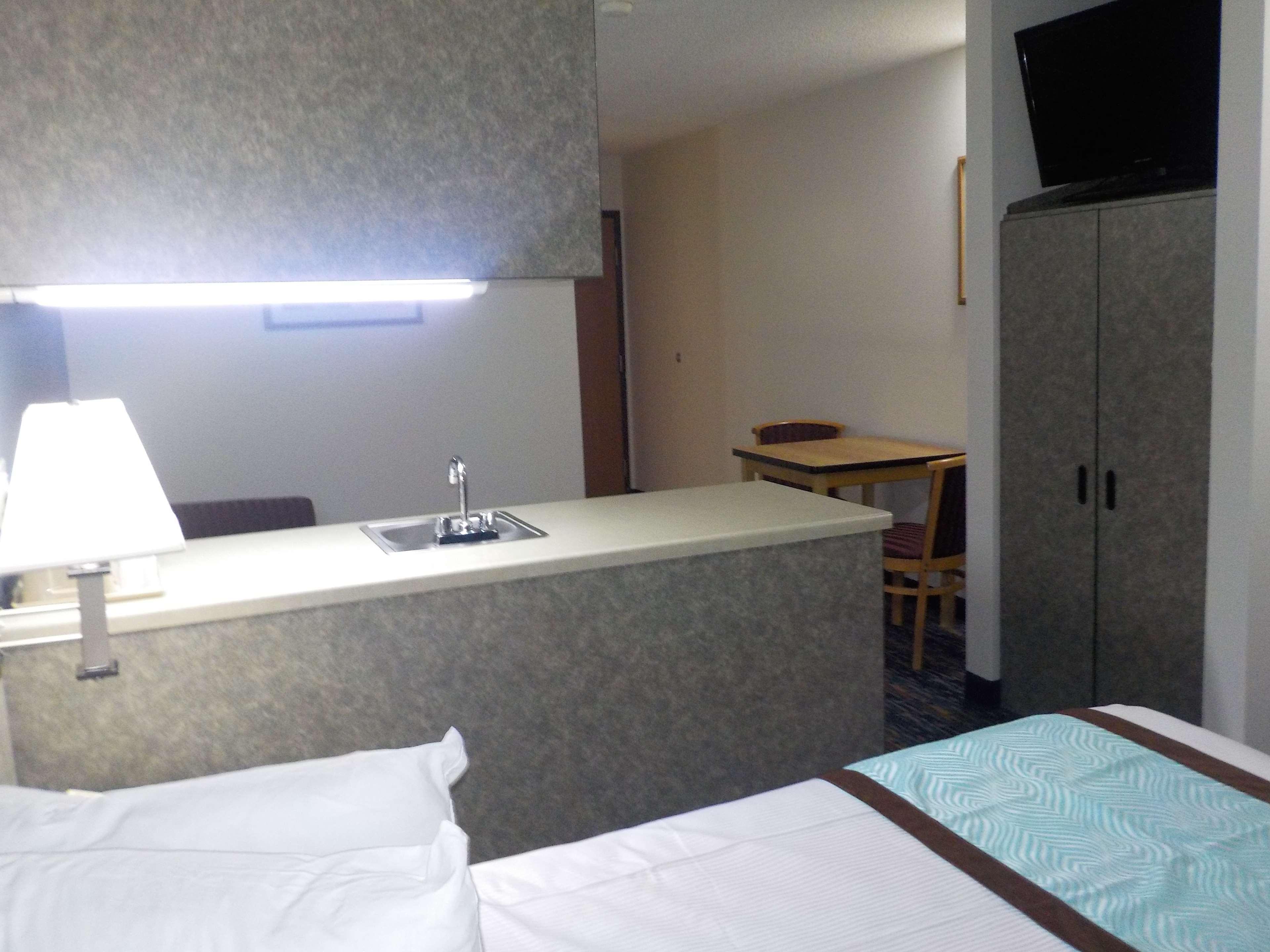 Mj Inn And Suites Marienville Rom bilde