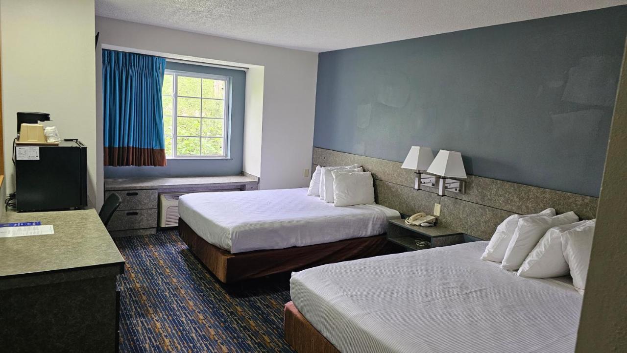 Mj Inn And Suites Marienville Eksteriør bilde